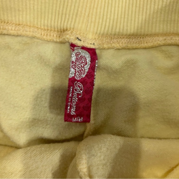 Apple Bottoms Capri Pants - Picture 4 of 6